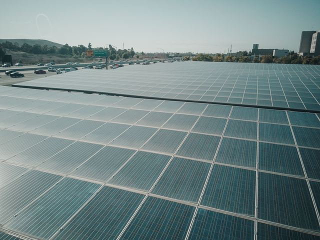 Rentabilité des panneaux solaires : comment calculer votre retour sur investissement Rentabilité des panneaux solaires : comment calculer votre retour sur investissement